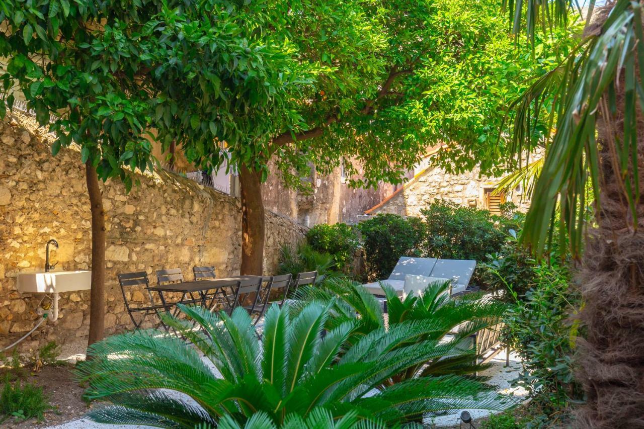 ドゥブロブニク Old Town House With Floor Heating & Lush Private Gardenヴィラ エクステリア 写真